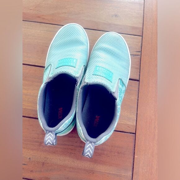 XTRATUF Salmon Sisters Mint Green Slip-On Sneakers; Size W8 - Picture 4 of 10